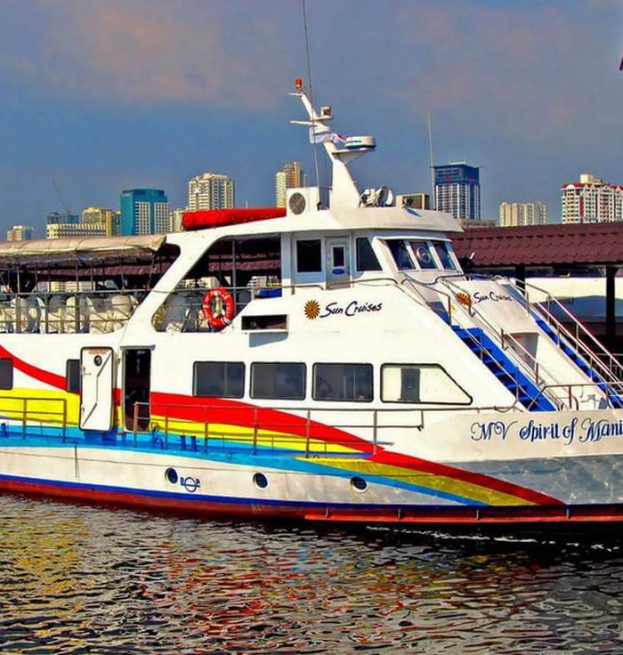 Manila Bay Sunset Cruise