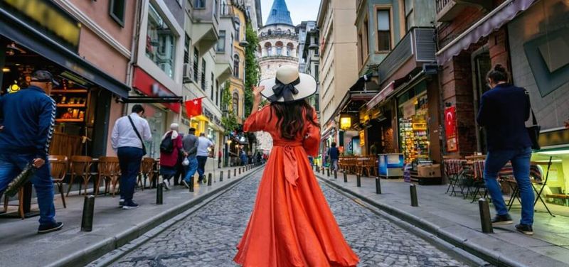 Istanbul Cloud Nine Tour 