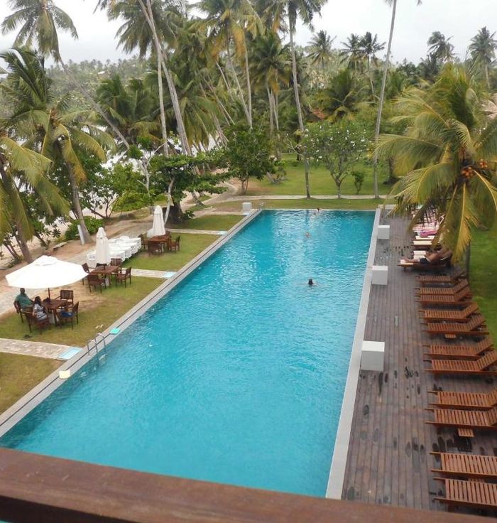 Paradise Beach Club