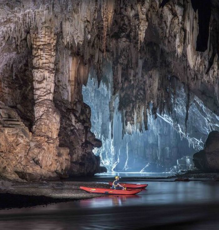 Tham Lod Cave
