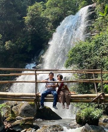 Doi Inthanon & Pha Dok Siew Waterfall Tour