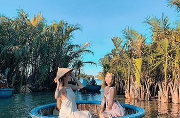 basket boat, Hoi An, Vietnam