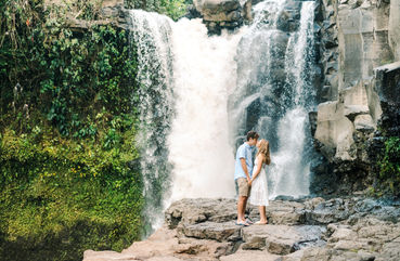 Tegenungan Waterfall instagram tour Bali