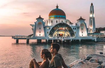 Melaka Straits Mosque, Malacca Instagram Tour