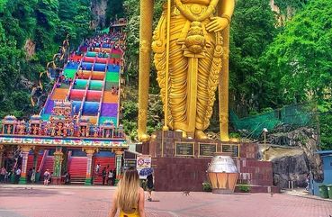 Batu Caves gold statue