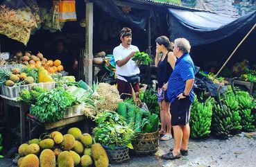 Shopping at the local market in Bali