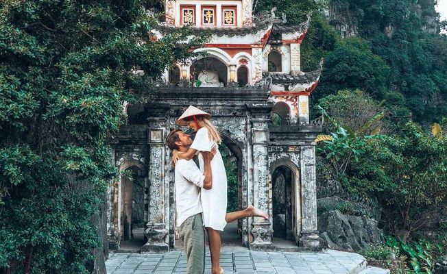 Ninh Binh Instagram Tour: The Most Famous Spots 
