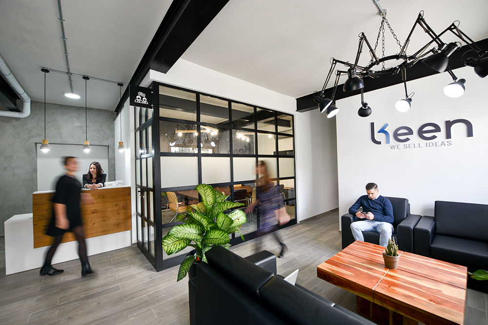 Keen Entrance