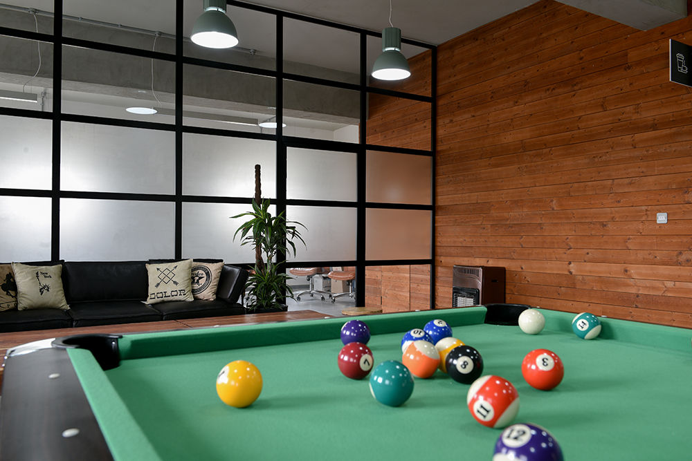 Keen Lounge Area