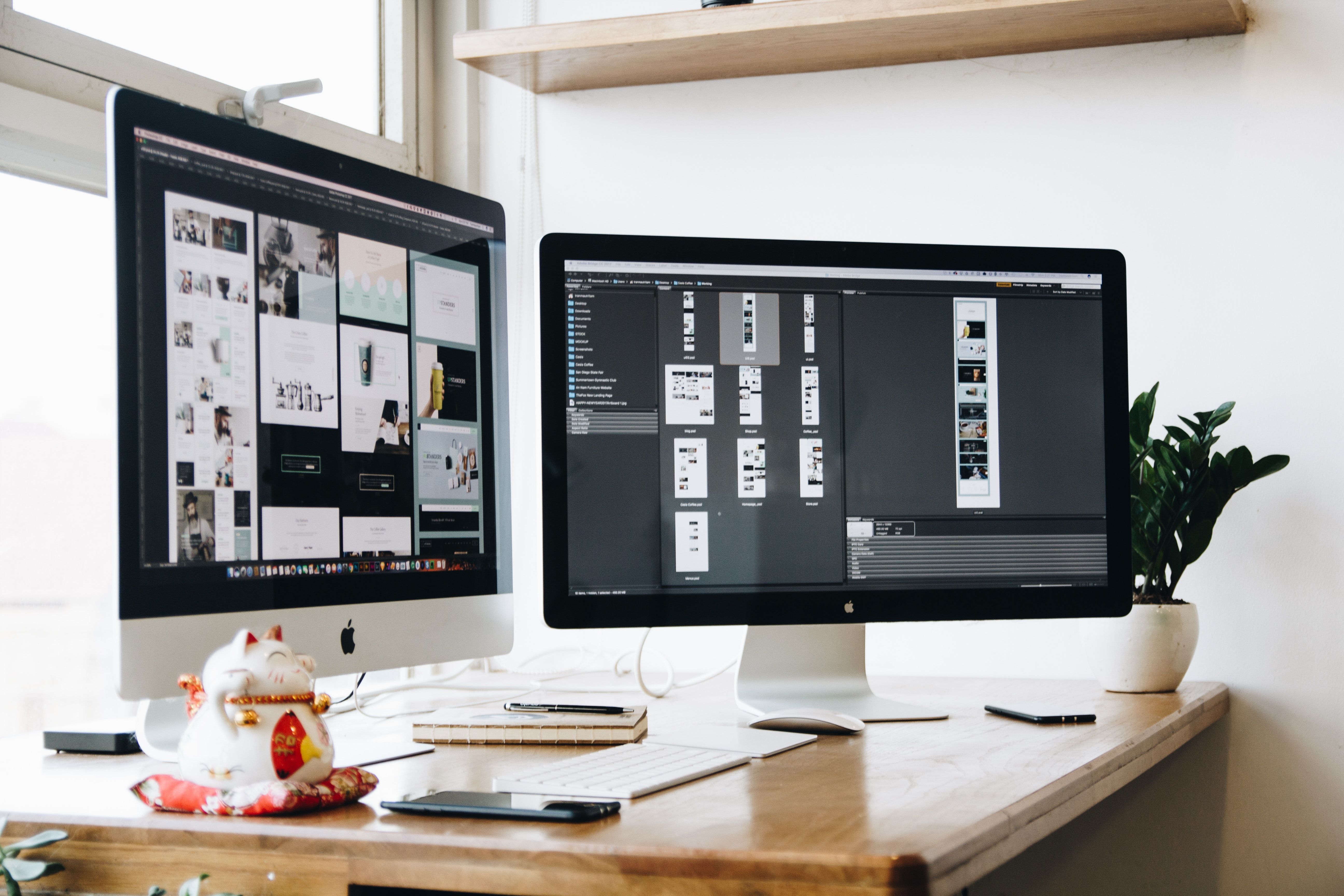 Apple Design Desk