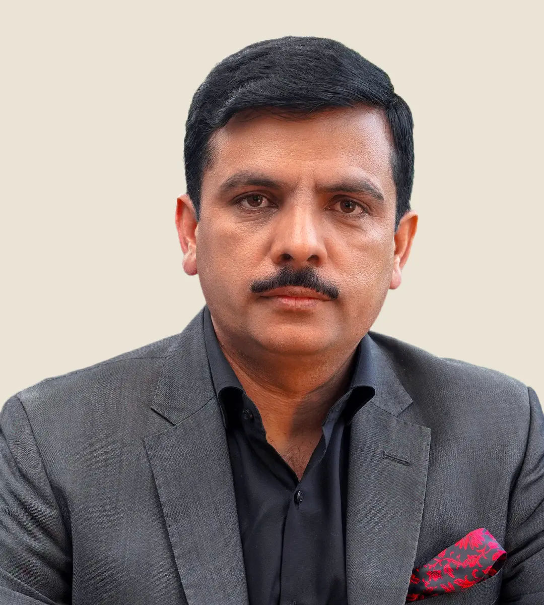 Fayyaz Awan - Project Director at J7 Icon