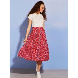 Wide Waist Band Pleated Skirt