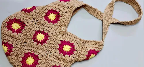 Beige Crochet Hexagon Bag
