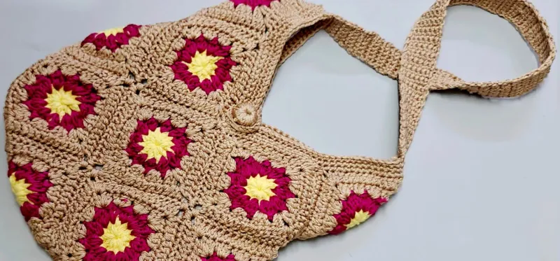 Beige Crochet Hexagon Bag