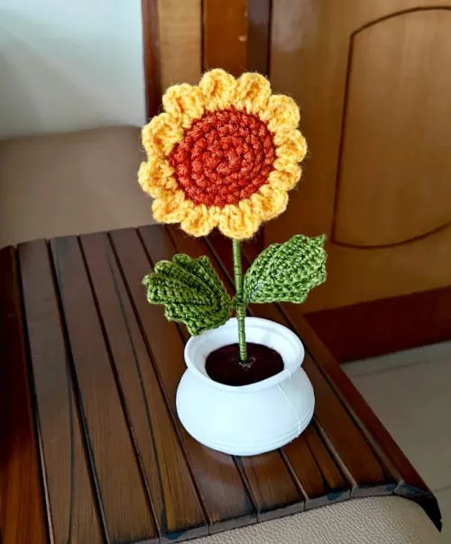 Crochet Sunflower Pot