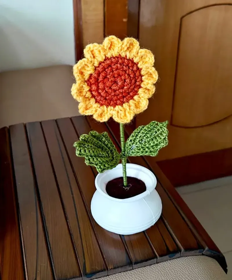Crochet Sunflower Pot