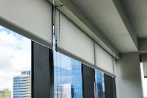 automatic roller shades