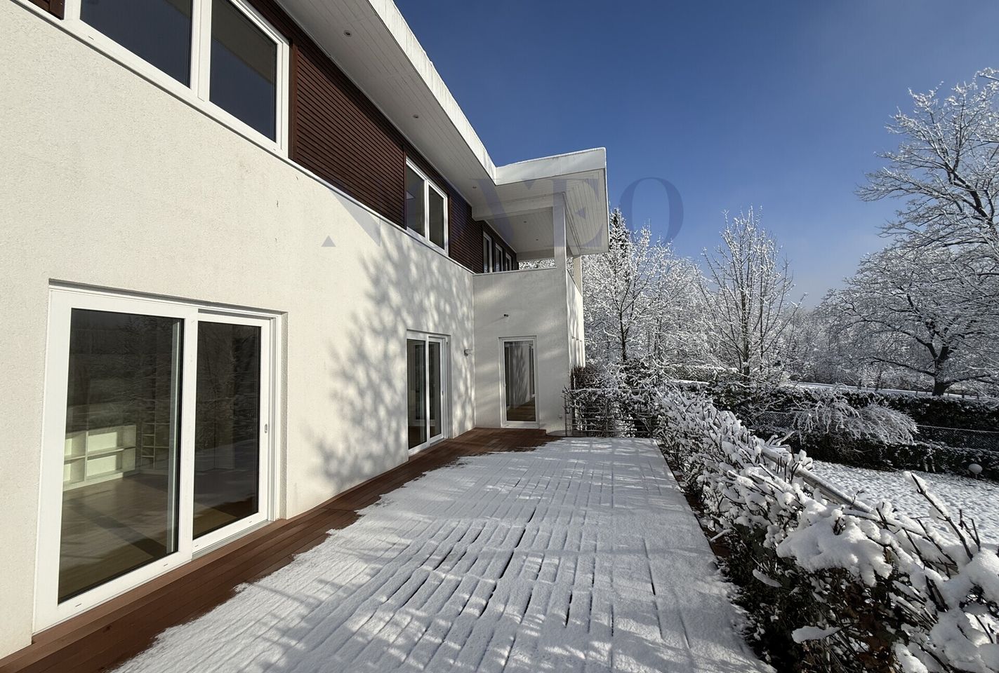 genießen Sie Ihre schöne Sonnenterrasse