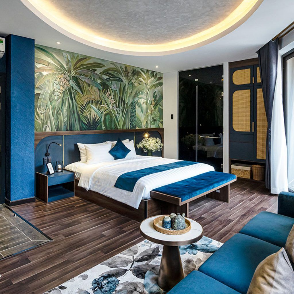 Executive Suite