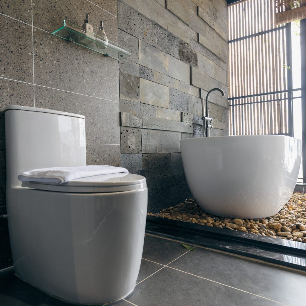 Panorama Suite with Balcony & Bathtub