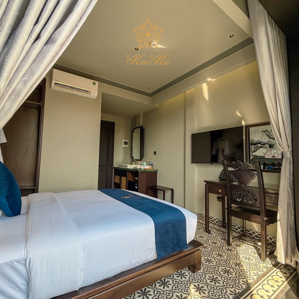 Deluxe Double with Balcony