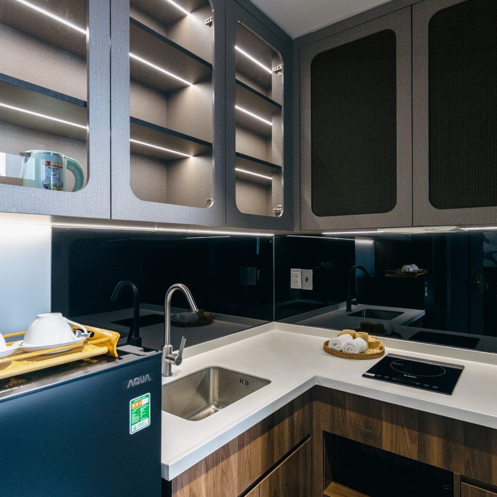 Executive Suite with Bathtub