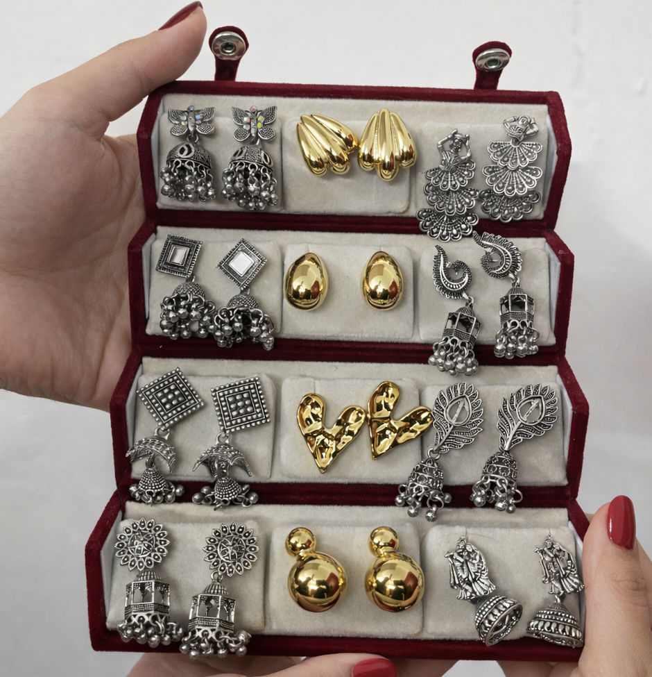 Velvet Jewellery Box 12 Pair Earring Set