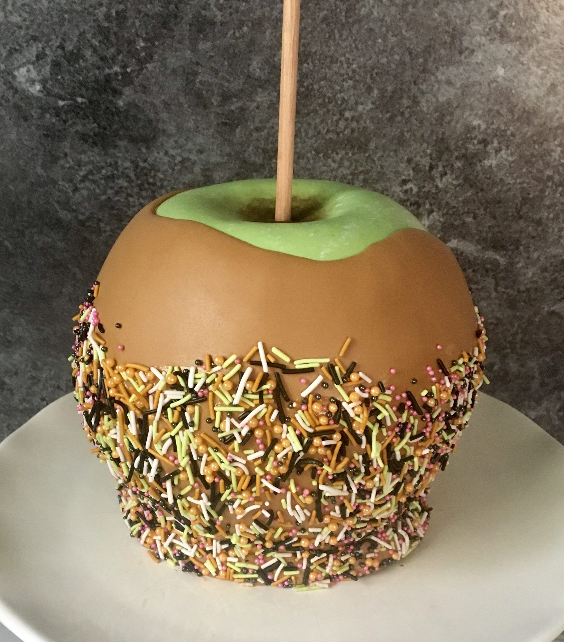 caramel apple cake robyn loves cake