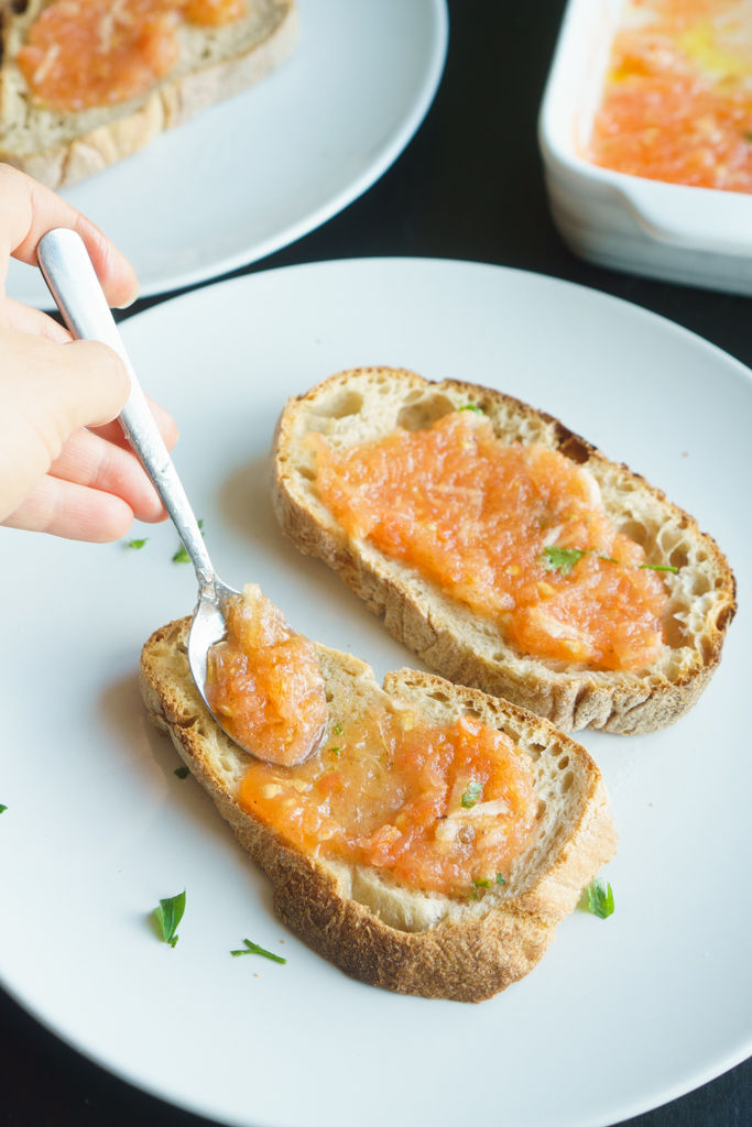 pan con tomate