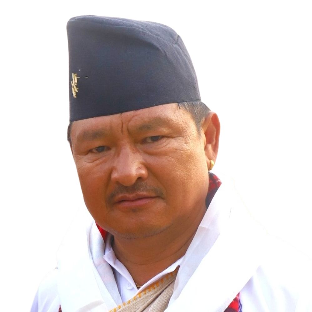 धन बहादुर गुरुङ