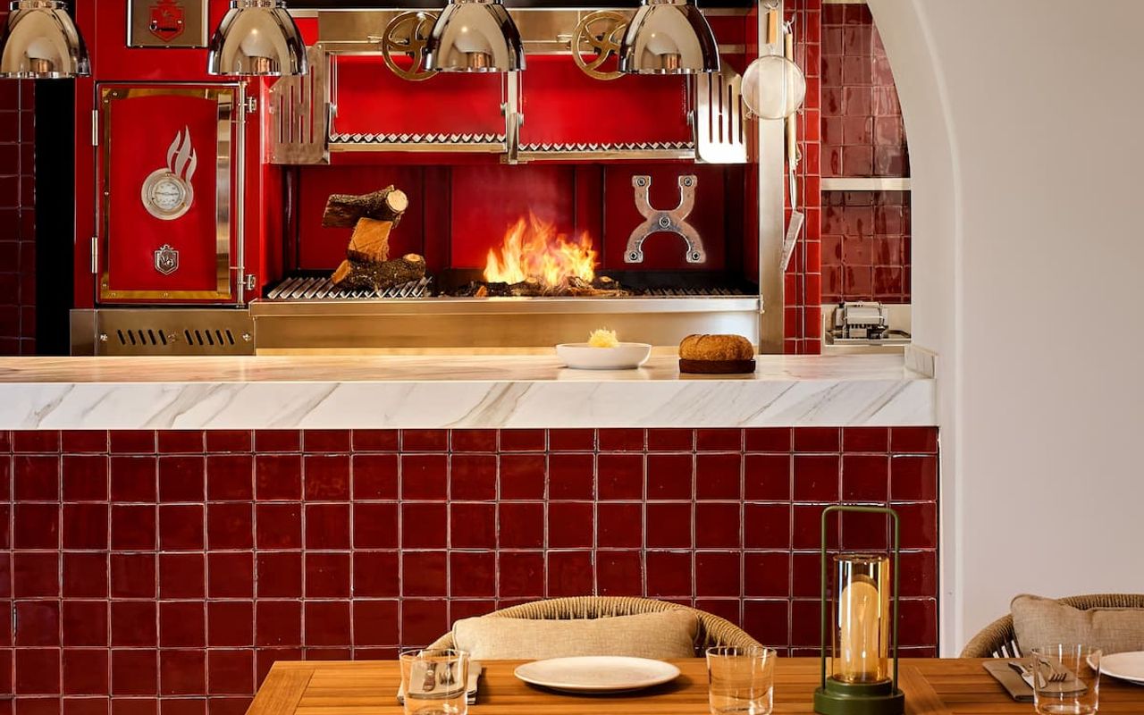 Homepage screenshot of cirorestaurant.com