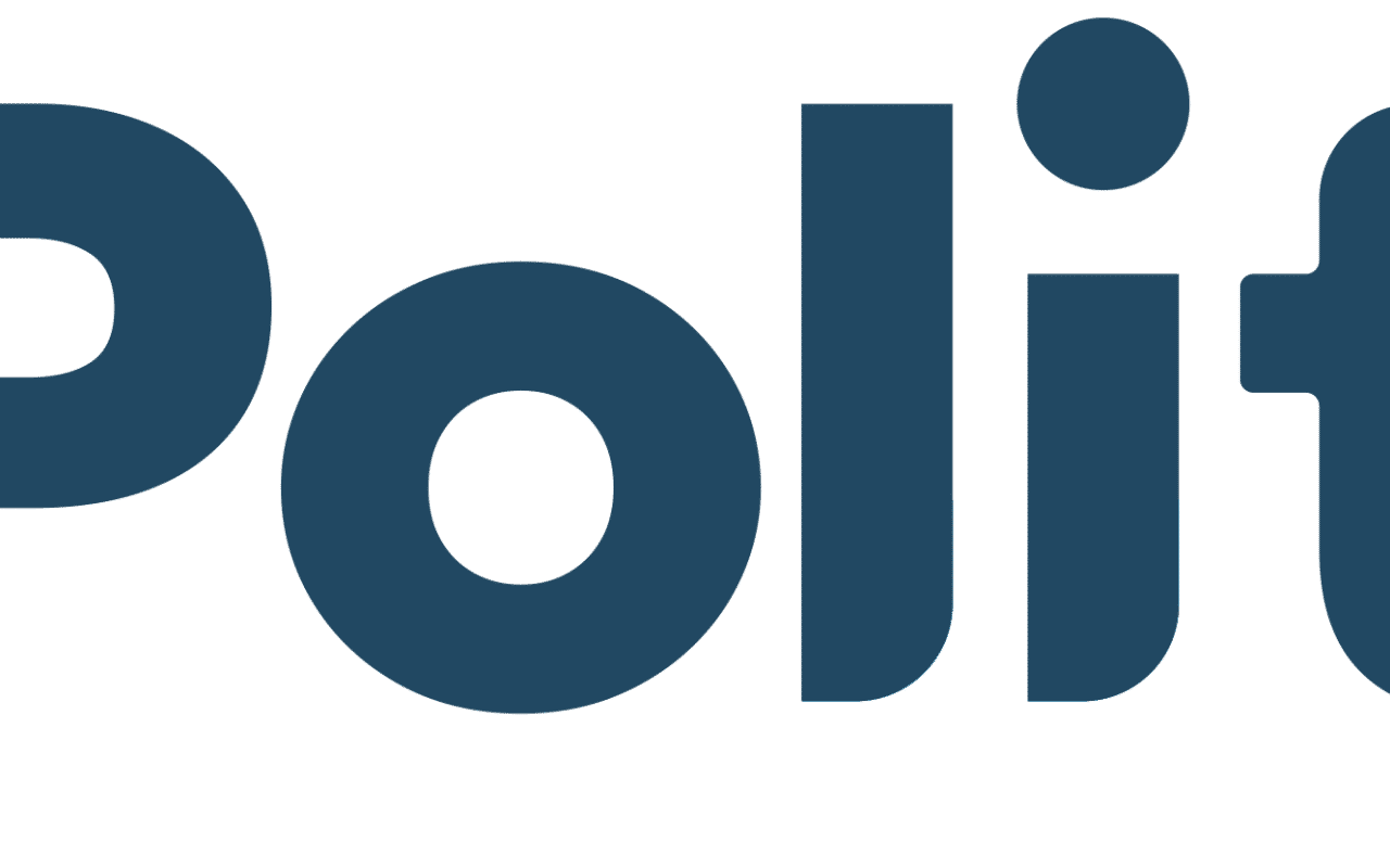 Homepage screenshot of en.politis.com.cy