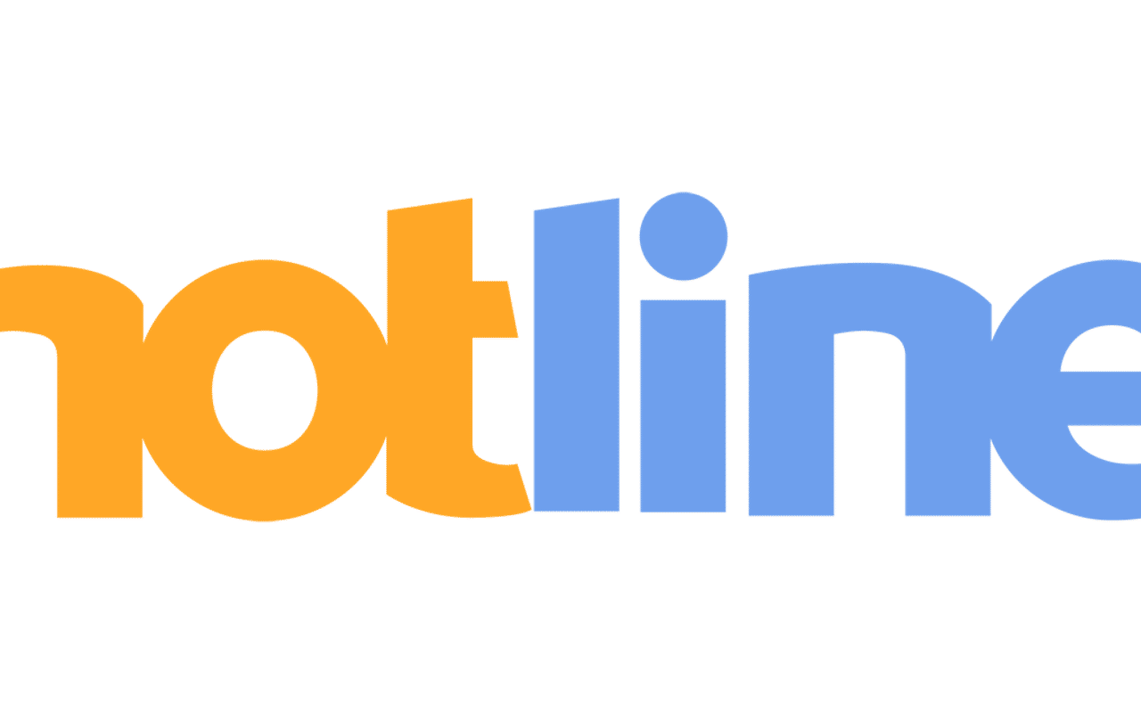 Homepage screenshot of hotline.ua