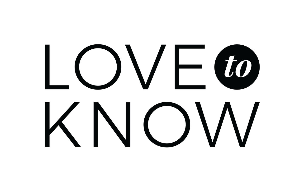 Homepage screenshot of lovetoknow.com