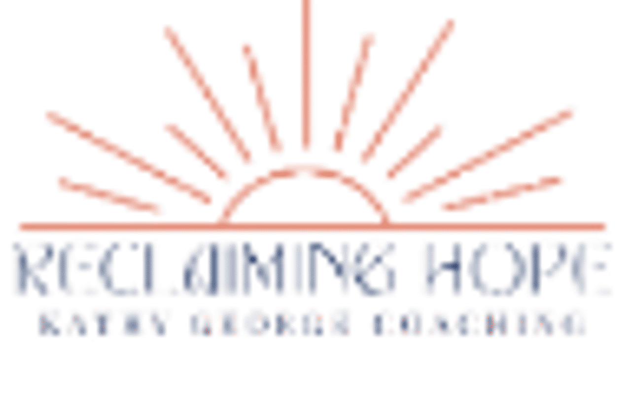 Homepage screenshot of reclaiminghopecoach.com