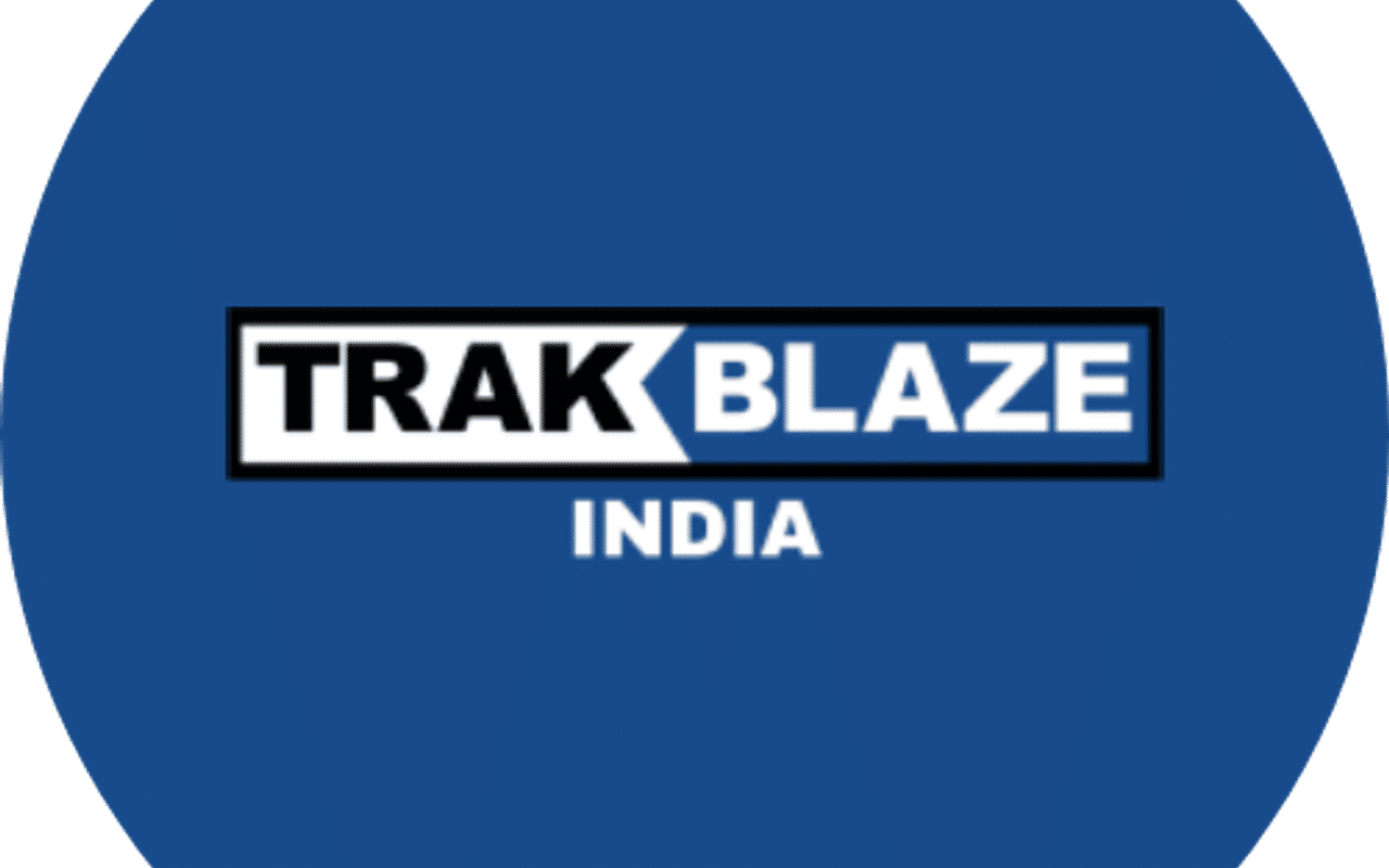 Homepage screenshot of trakblaze.makeweb.co