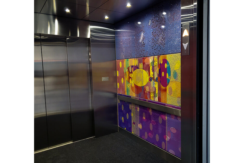 Asheville Color and Imaging used its Roland DG TrueVIS VG2-540 large format printer/cutter to produce stunning elevator wrap graphics.