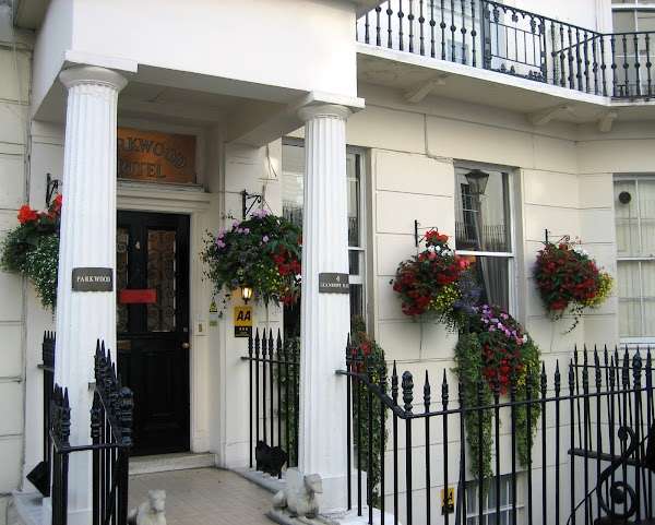 Parkwood Hotel