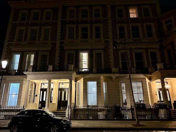 Cleveland Residences Kensington