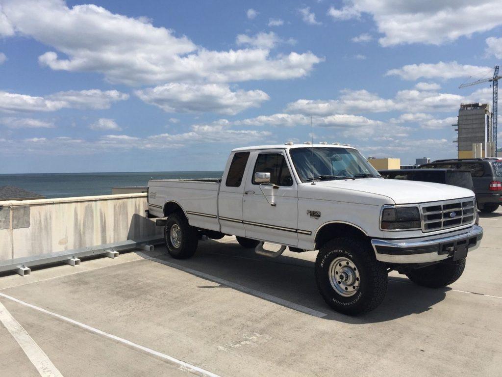 Excellent shape 1995 Ford F 250 XLT 4×4