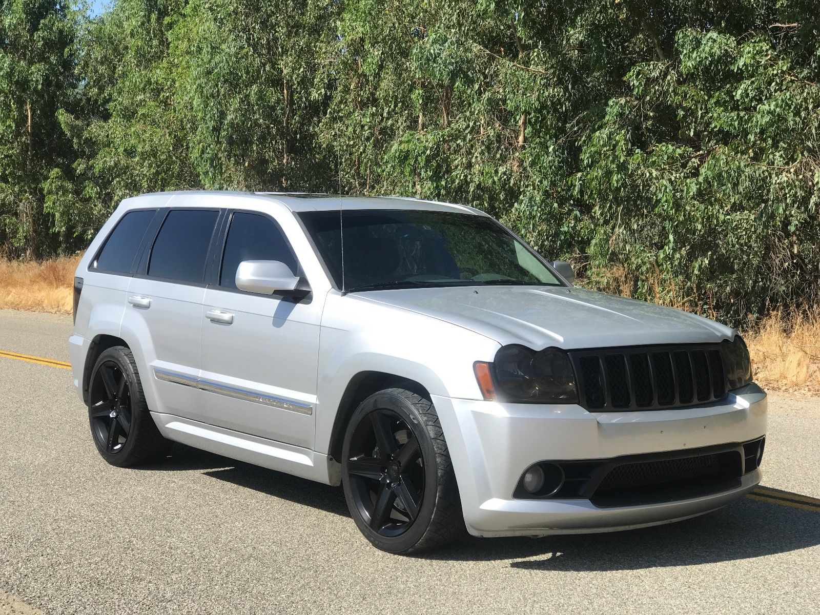 lowered 2006 Jeep Grand Cherokee SRT8 4×4 4x4s for sale