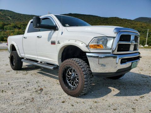 well maintained 2010 Dodge Ram 2500 4&#215;4 for sale