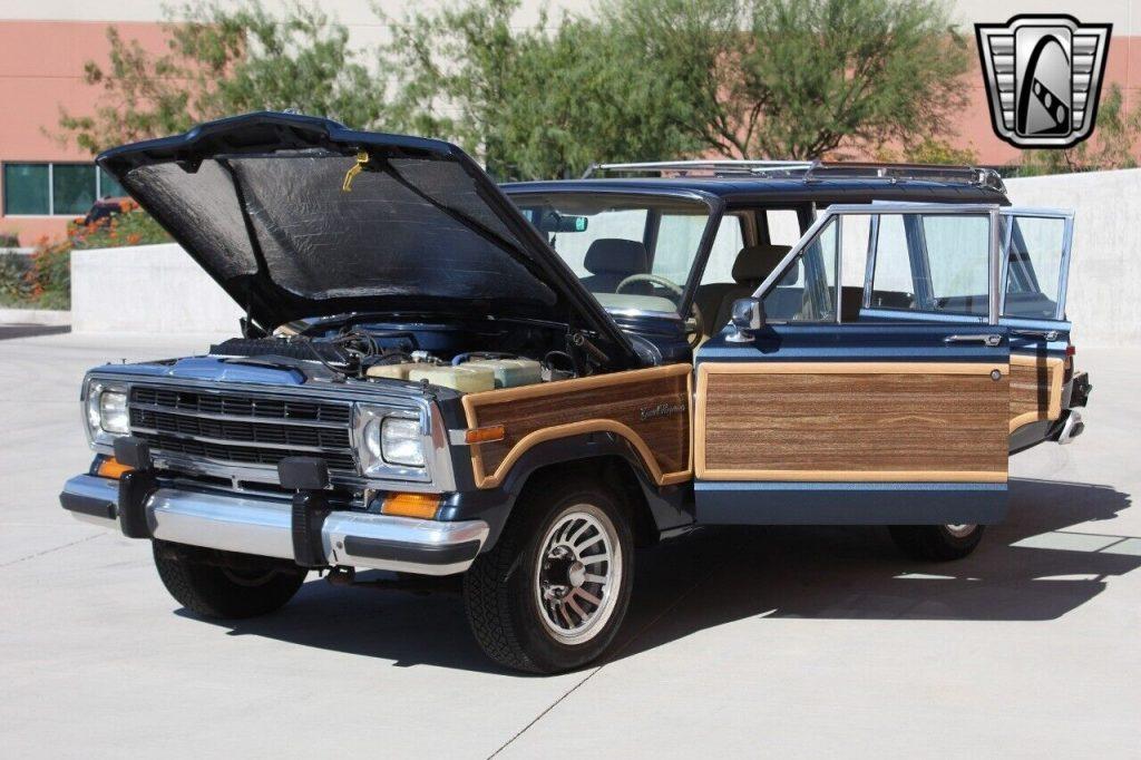 1989 Jeep Wagoneer 4×4 [recently refreshed]