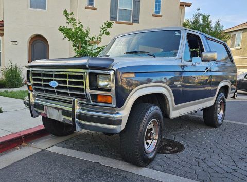 1985 Ford Bronco XLT 4X4 [rust free] for sale