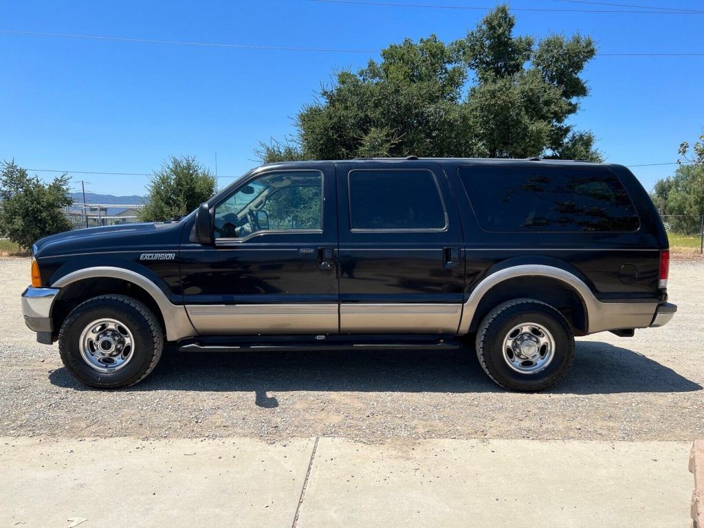 2001 Ford Excursion 4×4 Limited Triton V-10 [great shape]