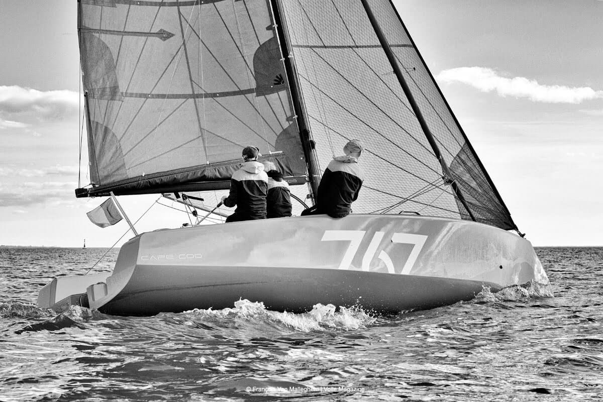 Le Cape Cod 767 lougne à la gîte au prés en face de La Rochelle