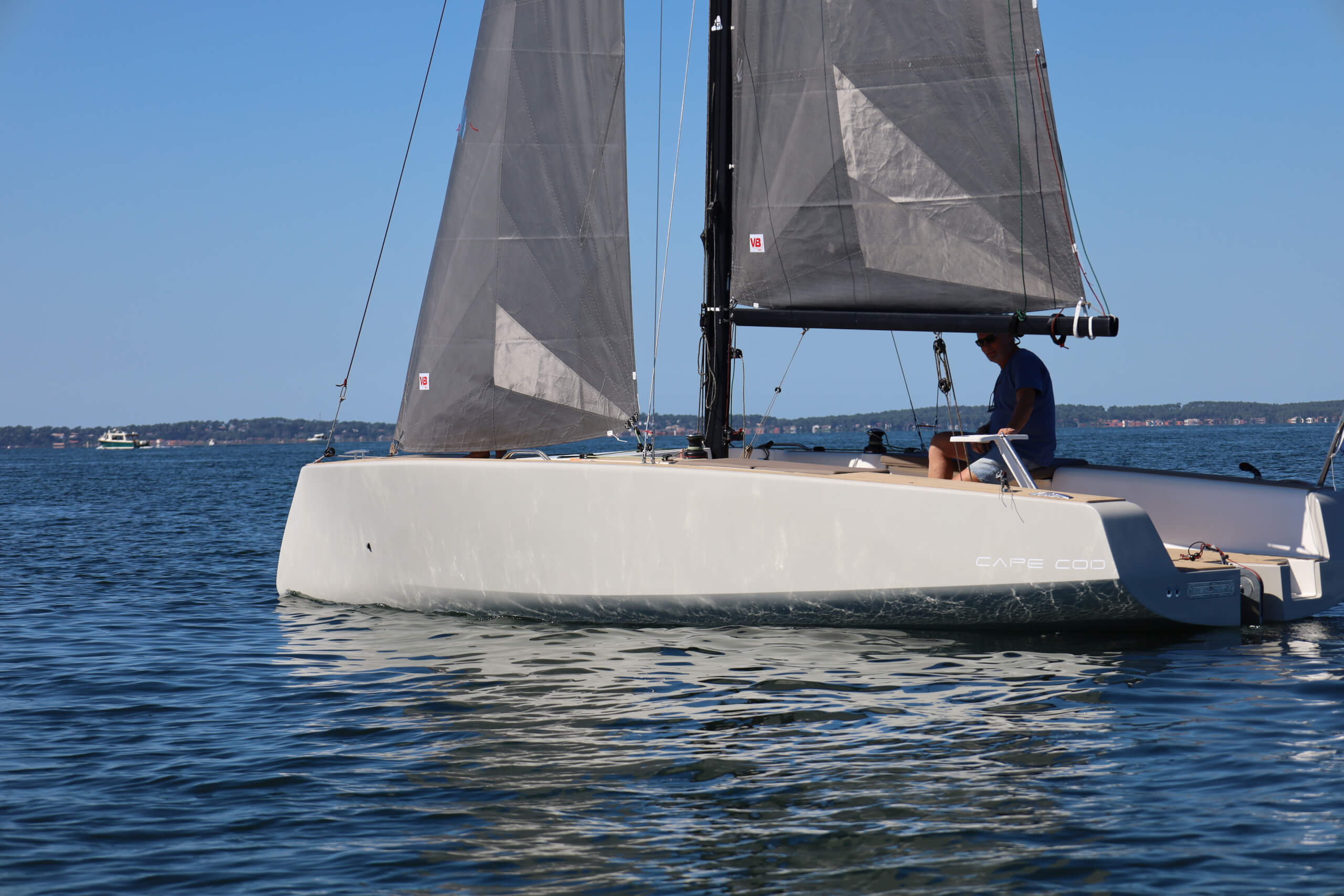 Voiles & Voiliers – CAPE COD 767 “La classe” - Rosewest