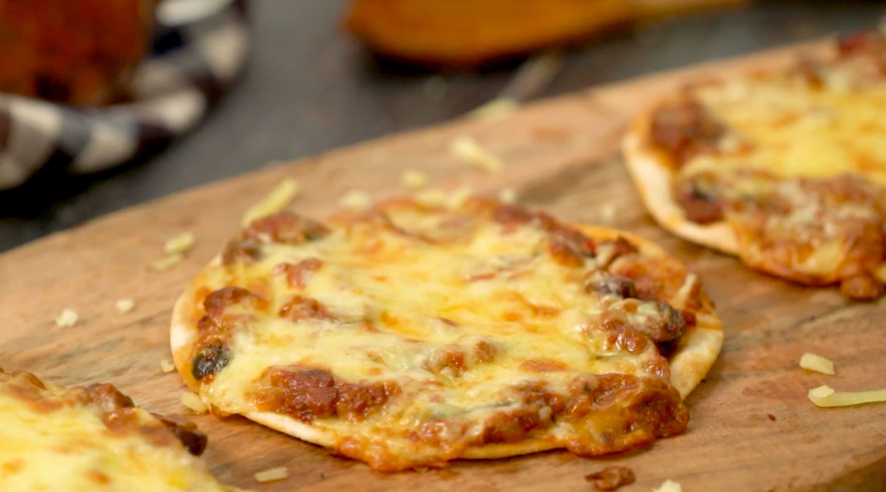 Veggie Spread Pizza Recipe Banner