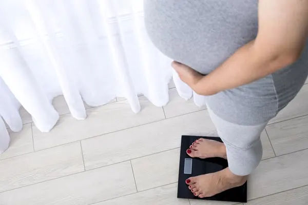 Menghitung Berat Badan Saat Hamil