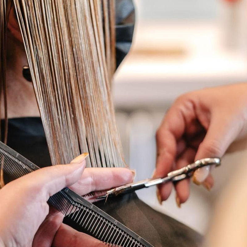Corte de cabello Dispunte